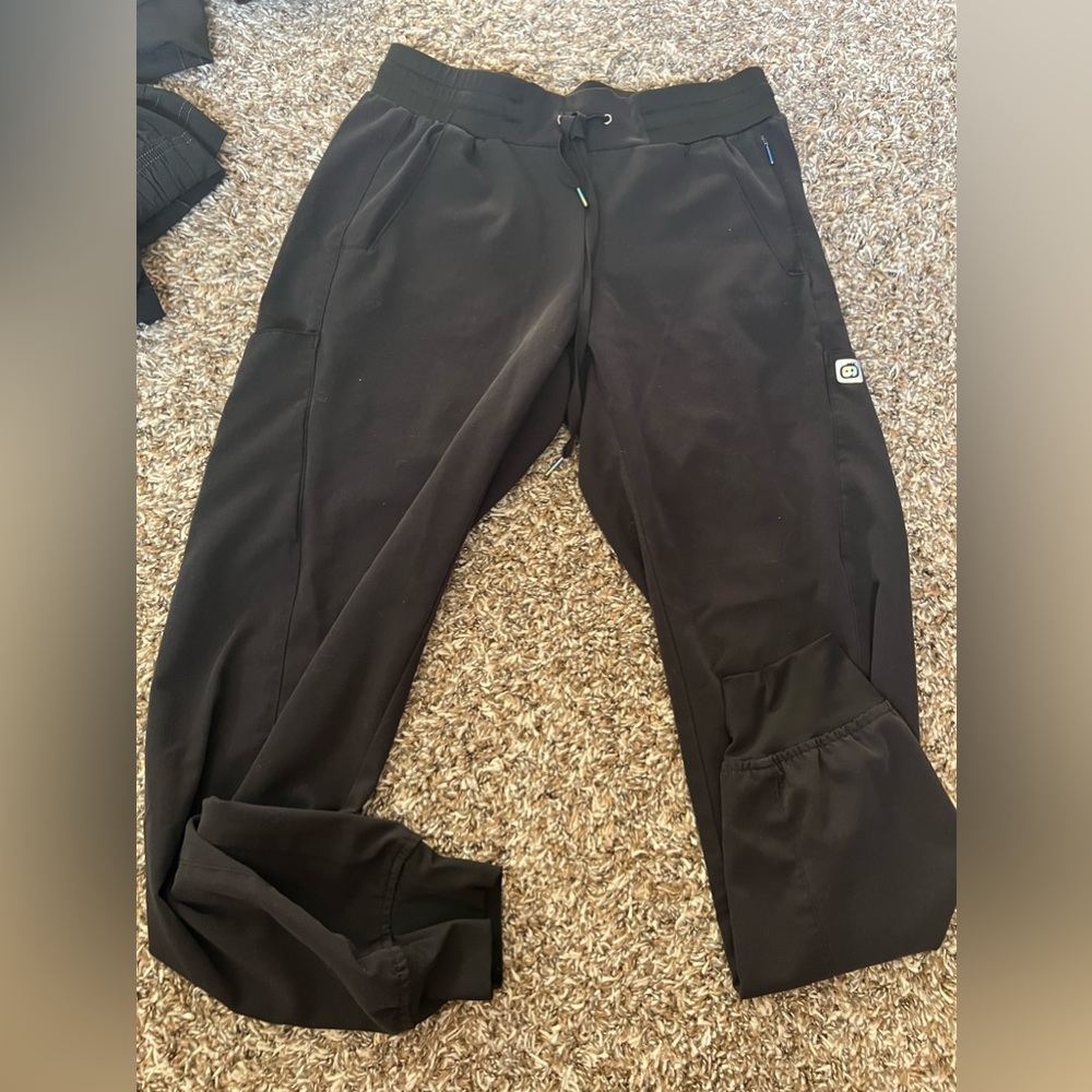 Size XS - S Scrub Bottoms